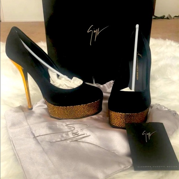 Giuseppe Zanotti stiletto heels size 38.5